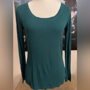 BCBG Paris long sleeve Top size M